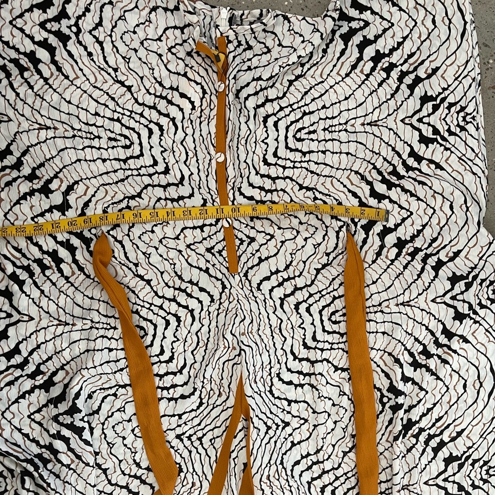 Coverup/Jumpsuit one sz fits most - Picture 12 of 17